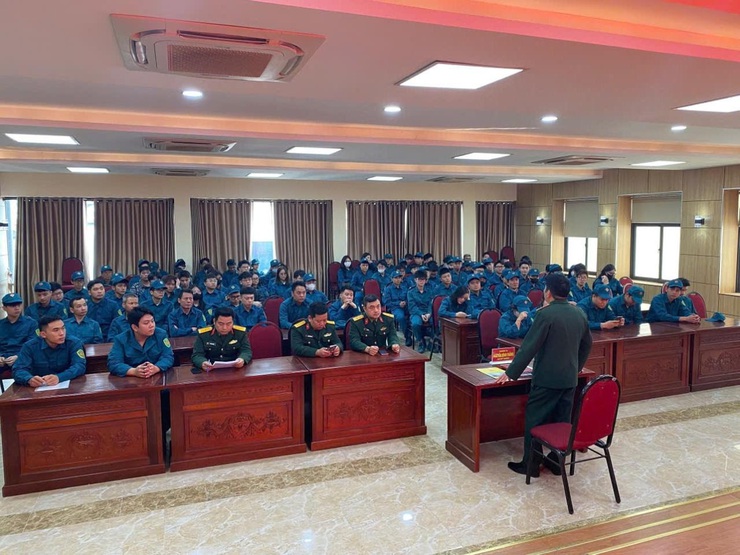 Ban Chỉ huy Quân sự phường Tây Hồ quán triệt nhiệm vụ sẵn sàng chiến đấu bảo vệ ngày bầu cử- Ảnh 3.