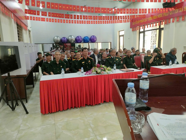 Các Chi hội, Phân hội CCB trên địa bàn xã Thiên Lộc tổ chức tuyên truyền và mạn đàm tiểu sử người tham gia ứng cử đại biểu Quốc hội và đại biểu HĐND các cấp nhiệm kỳ 2026 – 2031- Ảnh 2.