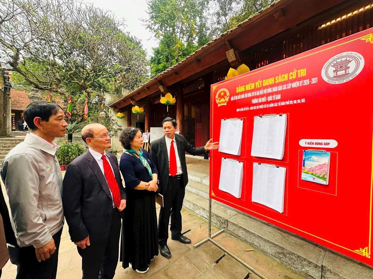 PHƯỜNG VĂN MIẾU – QUỐC TỬ GIÁM ĐẨY MẠNH TUYÊN TRUYỀN, VẬN ĐỘNG BẦU CỬ ĐẠI BIỂU QUỐC HỘI KHÓA XVI VÀ ĐẠI BIỂU HĐND CÁC CẤP NHIỆM KỲ 2026 – 2031- Ảnh 3.