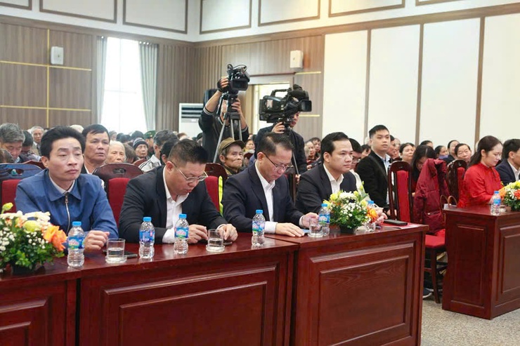Đảng ủy Phường Đông Ngạc phân công nhiệm vụ với tinh thần “6 rõ” theo Thông báo số 175 của Thành ủy Hà Nội- Ảnh 2.