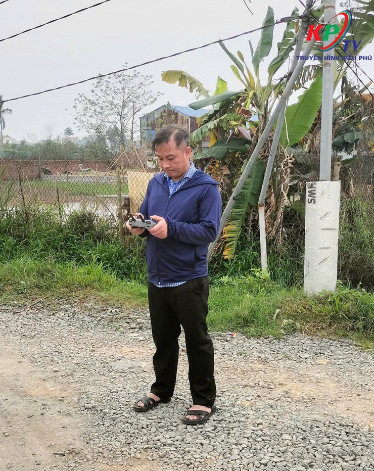 Phòng Kinh tế xã Kiều Phú tăng cường kiểm tra công tác sửng dụng đất nông nghiệp trên địa bàn.- Ảnh 3.