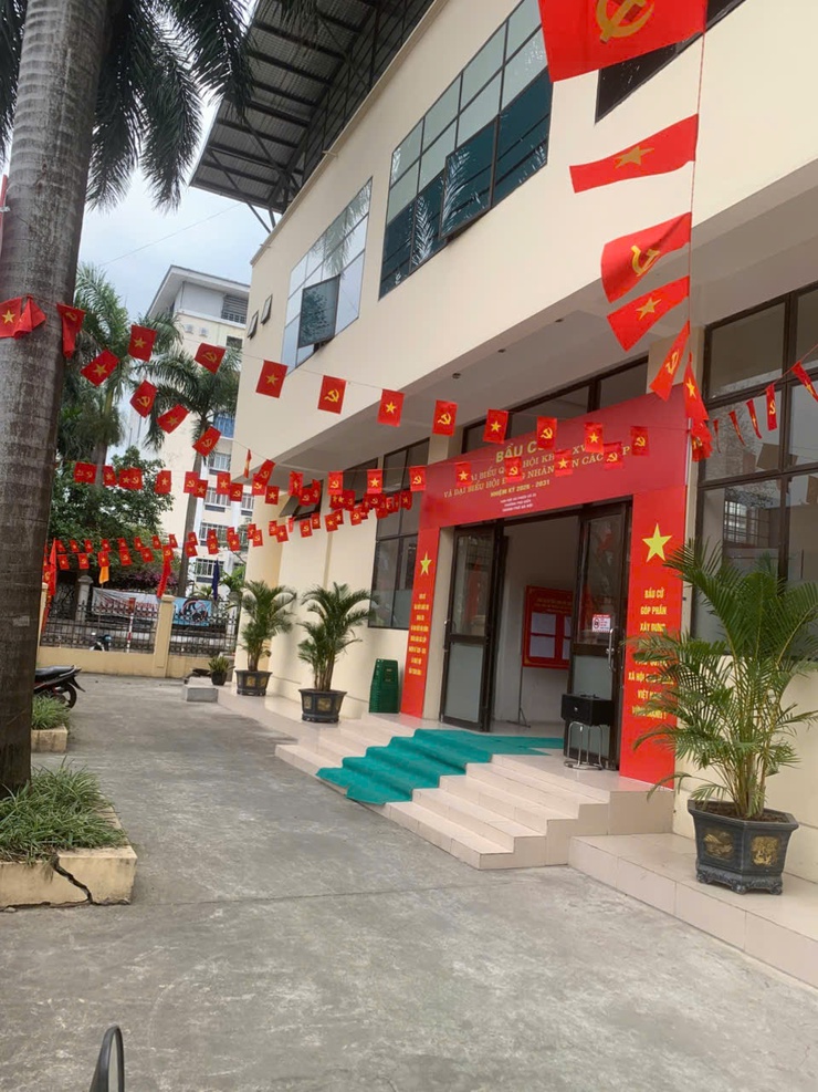 Phường Phú Diễn sẵn sàng cho Ngày bầu cử đại biểu Quốc hội khóa XVI và đại biểu HĐND các cấp, nhiệm kỳ 2026 - 2031
- Ảnh 37.