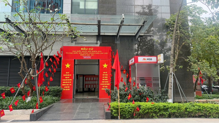 Phường Phú Diễn sẵn sàng cho Ngày bầu cử đại biểu Quốc hội khóa XVI và đại biểu HĐND các cấp, nhiệm kỳ 2026 - 2031
- Ảnh 7.