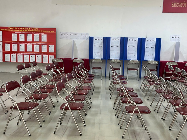 Phường Phú Diễn sẵn sàng cho Ngày bầu cử đại biểu Quốc hội khóa XVI và đại biểu HĐND các cấp, nhiệm kỳ 2026 - 2031
- Ảnh 43.