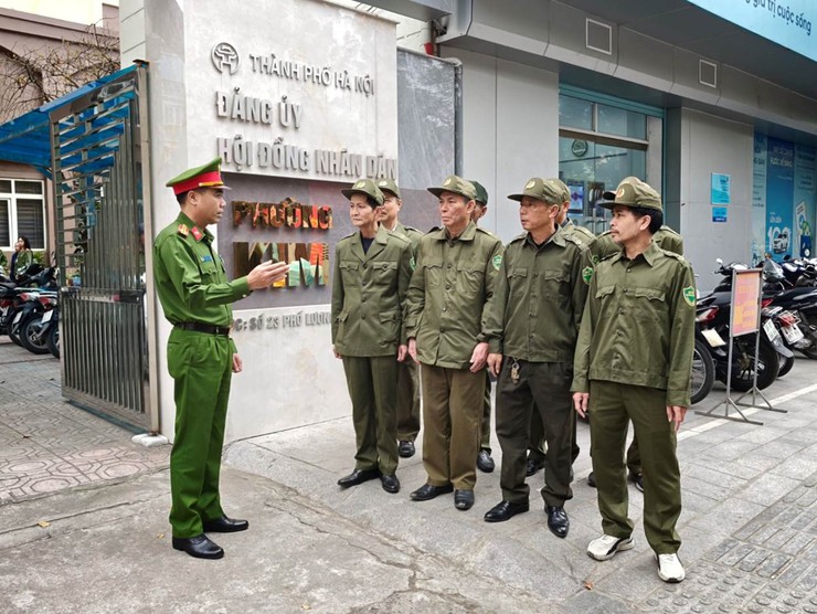 CÔNG AN PHƯỜNG KIM LIÊN SẴN SÀNG MỌI ĐIỀU KIỆN ĐẢM BẢO THÀNH CÔNG CUỘC BẦU CỬ ĐẠI BIỂU QUỐC HỘI KHÓA XVI VÀ ĐẠI BIỂU HĐND CÁC CẤP NHIỆM KỲ 2026 - 2031- Ảnh 5.