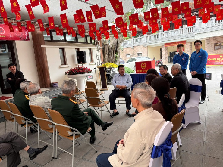 Thêm nguồn lực đồng hành cùng các điểm bầu cử trên địa bàn- Ảnh 1.