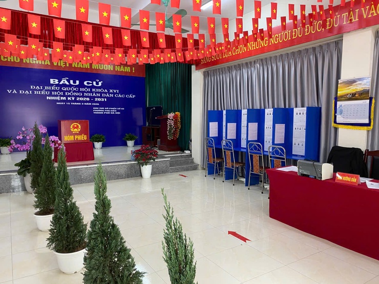 Phường Phú Diễn sẵn sàng cho Ngày bầu cử đại biểu Quốc hội khóa XVI và đại biểu HĐND các cấp, nhiệm kỳ 2026 - 2031
- Ảnh 17.