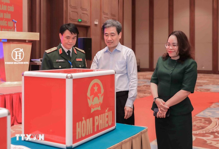 CỬA NAM TRƯỚC NGÀY HỘI LỚN&nbsp;
- Ảnh 3.