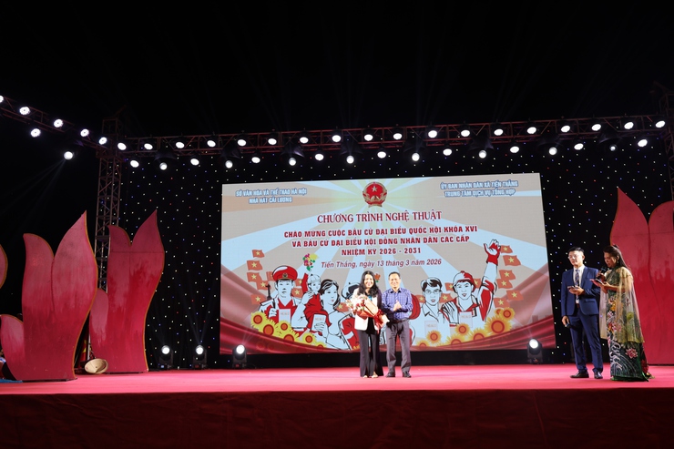 Xã Tiến Thắng tổ chức chương trình nghệ thuật chào mừng bầu cử- Ảnh 4.
