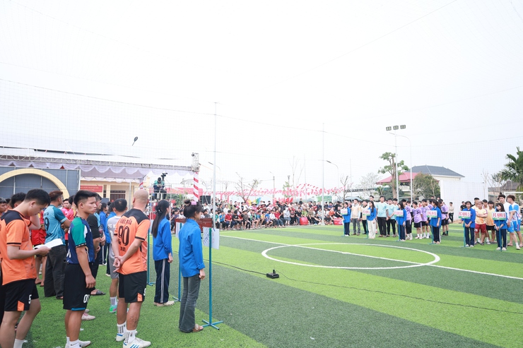 Khánh thành công trình Cụm cờ và đường hoa phong linh tại xã Minh Châu chào mừng bầu cử Quốc hội khóa XVI và HĐND các cấp nhiệm kỳ 2026 – 2031.- Ảnh 4.