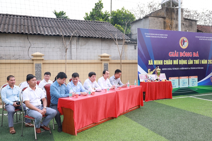 Khánh thành công trình Cụm cờ và đường hoa phong linh tại xã Minh Châu chào mừng bầu cử Quốc hội khóa XVI và HĐND các cấp nhiệm kỳ 2026 – 2031.- Ảnh 7.