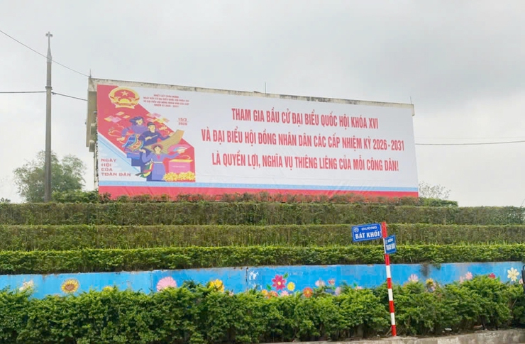 Phường Long Biên sẵn sàng cho Ngày hội non sông- Ảnh 8.