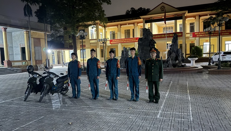 Ban Chỉ huy Quân sự phường Chương Mỹ tổ chức tuần tra, kiểm soát quân sự bảo đảm an ninh trật tự phục vụ bầu cử- Ảnh 1.