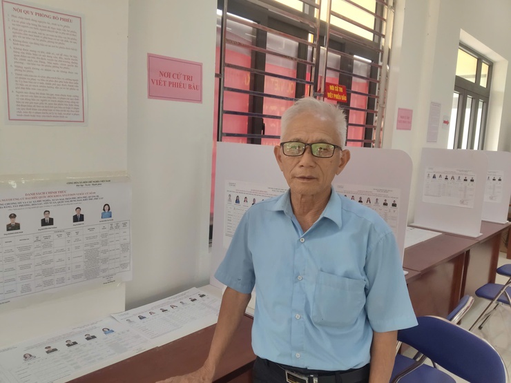 Người thương binh 80 tuổi và niềm tự hào qua những mùa bầu cử- Ảnh 3.