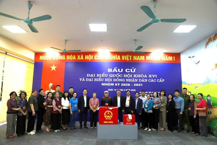 Hoàn Kiếm đã sẵn sàng là bông hoa đẹp nhất trong ngày hội non sông- Ảnh 1.