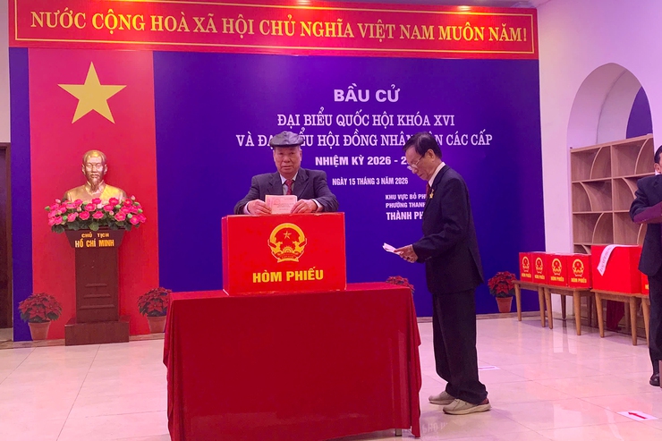 Cử tri phường Thanh Xuân nô nức tham gia Ngày hội bầu cử đại biểu Quốc hội khóa XVI và đại biểu HĐND các cấp nhiệm kỳ 2026-2031- Ảnh 15.