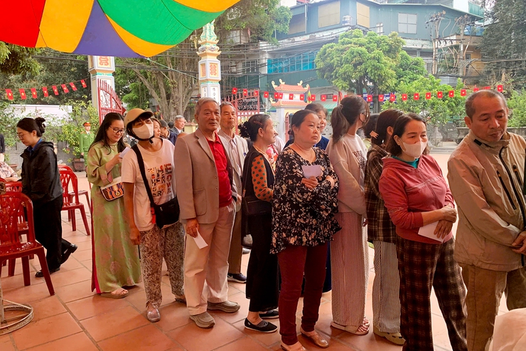 Không khí sôi nổi, tỷ lệ cử tri đi bầu tăng nhanh- Ảnh 3.