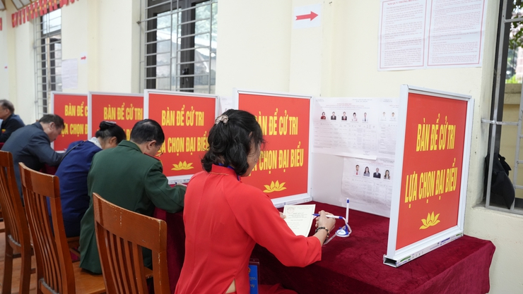 Rộn ràng ngày hội non sông trên địa bàn phường Yên Nghĩa- Ảnh 10.