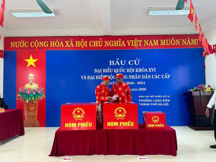 Phường Long Biên rộn ràng ngày hội non sông- Ảnh 9.