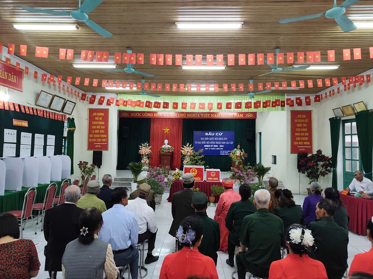 Khu vực bỏ phiếu số 6 – thôn Nam Quất: Khai mạc trọng thể cuộc bầu cử Đại biểu Quốc hội khóa XVI và đại biểu HĐND các cấp, nhiệm kỳ 2026 – 2031.- Ảnh 1.