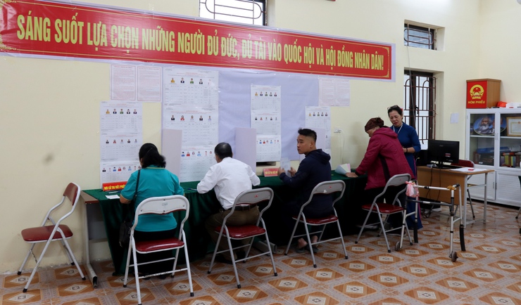 PHƯỜNG SƠN TÂY NÔ NỨC TRONG NGÀY HỘI BẦU CỬ- Ảnh 21.