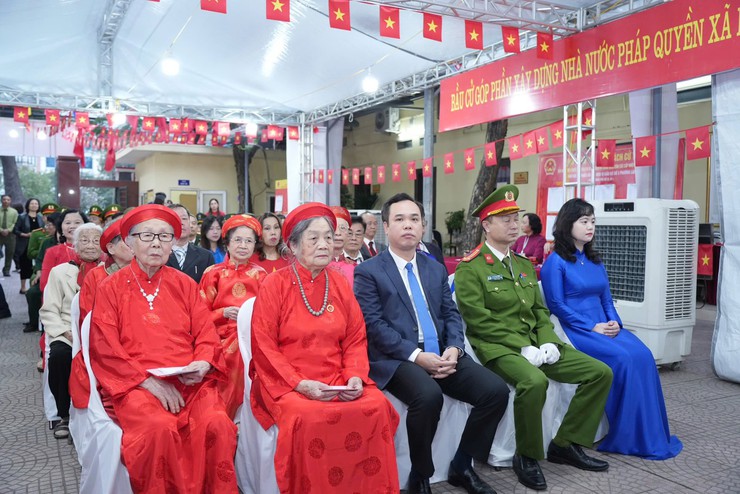 NIỀM VUI TỪ NHỮNG "LÁ PHIẾU TRÁCH NHIỆM"- Ảnh 1.