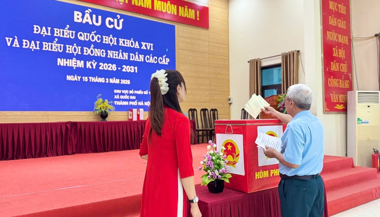 Quốc Oai: Đến 10h, hơn 74,76% cử tri đã tham gia bỏ phiếu, điểm cao nhất đạt 96,38%- Ảnh 3.