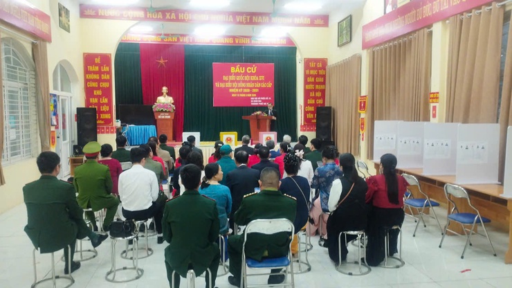 Cử tri thôn Xuân Trung, Xuân Long, Xuân Sen, Xuân Linh phấn khởi tham gia ngày hội toàn dân- Ảnh 8.