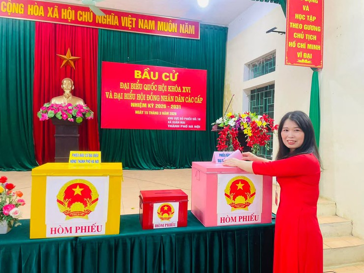 Cử tri thôn Xuân Trung, Xuân Long, Xuân Sen, Xuân Linh phấn khởi tham gia ngày hội toàn dân- Ảnh 14.