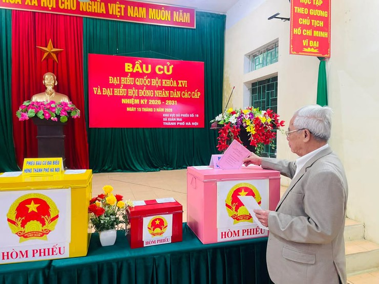 Cử tri thôn Xuân Trung, Xuân Long, Xuân Sen, Xuân Linh phấn khởi tham gia ngày hội toàn dân- Ảnh 15.