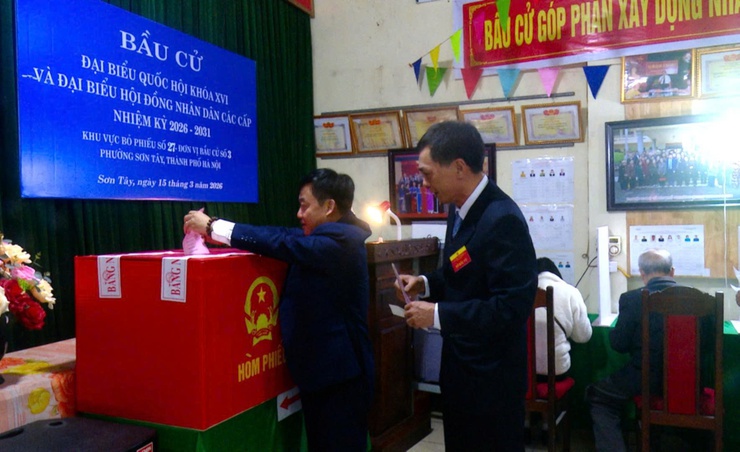 PHƯỜNG SƠN TÂY NÔ NỨC TRONG NGÀY HỘI BẦU CỬ- Ảnh 5.