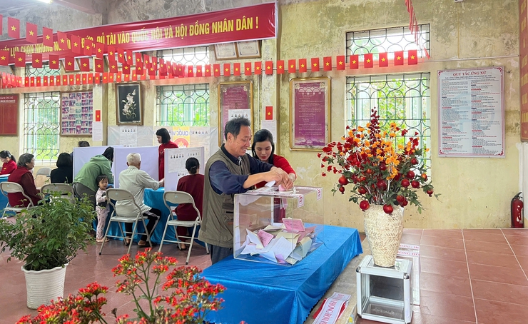 CỬ TRI XÃ ỨNG HÒA PHẤN KHỞI THAM GIA BẦU CỬ- Ảnh 36.