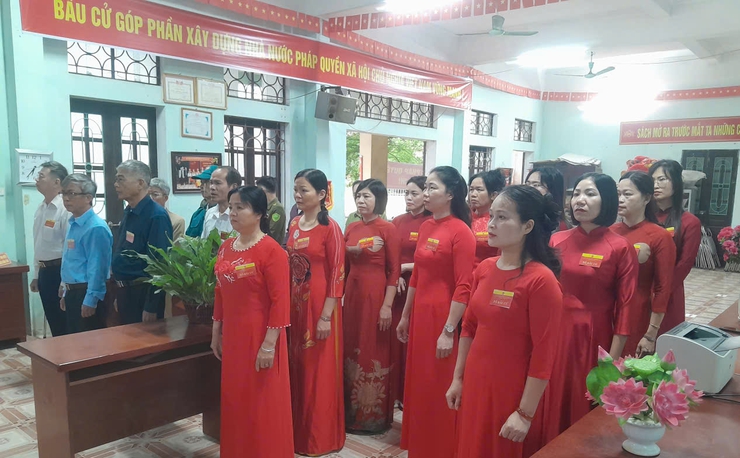 CỬ TRI XÃ ỨNG HÒA PHẤN KHỞI THAM GIA BẦU CỬ- Ảnh 25.