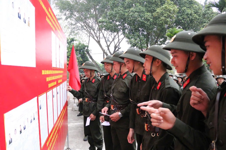 Kim Anh: Rộn ràng không khí bầu cử trong Ngày hội non sông- Ảnh 8.