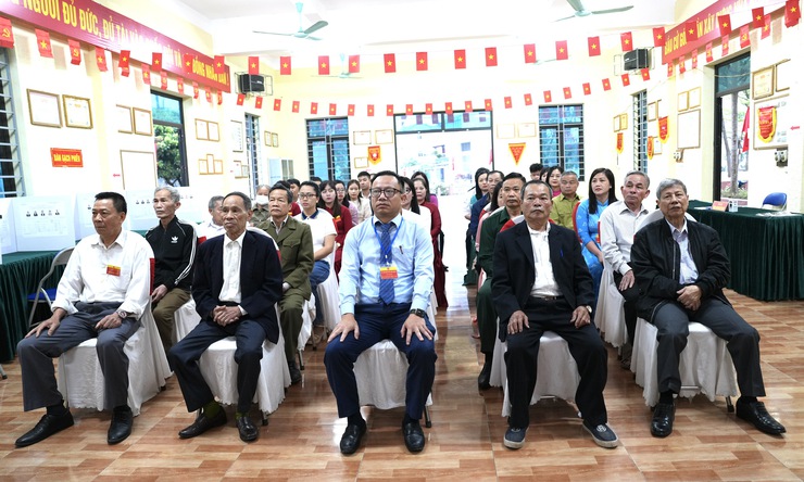 Xã Sơn Đồng: Cử tri hân hoan trong ngày bầu cử- Ảnh 2.