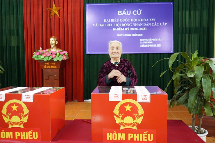 Cử tri Tam Hưng hân hoan đi bầu cử- Ảnh 7.