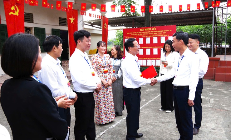 Cuộc bầu cử trên địa bàn xã Đoài Phương thành công tốt đẹp- Ảnh 5.