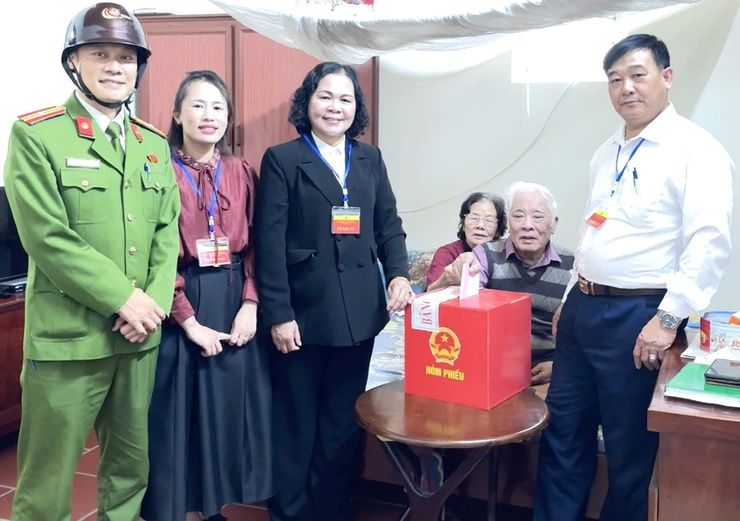 Cuộc bầu cử trên địa bàn xã Đoài Phương thành công tốt đẹp- Ảnh 2.