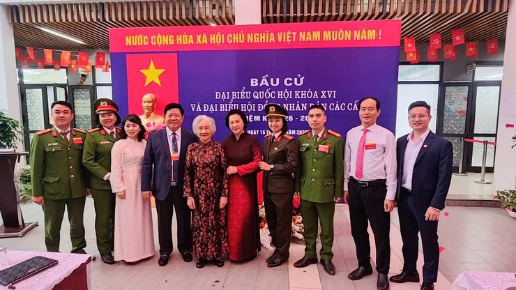 Phường Tây Hồ: Hơn 68.700 cử tri hoàn thành bỏ phiếu- Ảnh 3.