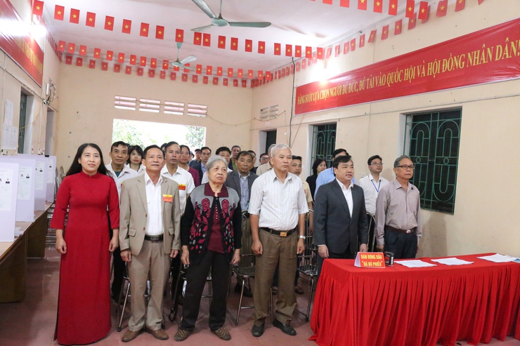 Xã Bất Bạt-TP Hà Nội: Cử tri nô nức đi bầu cử từ sớm- Ảnh 3.