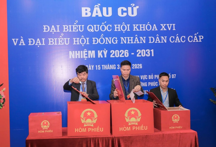 18 khu vực bỏ phiếu phường Phúc Lợi tổ chức Lễ khai mạc bầu cử đại biểu Quốc hội khóa XVI và đại biểu HĐND các cấp nhiệm kỳ 2026-2031- Ảnh 11.