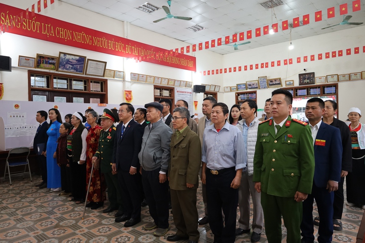 Suối Hai rộn ràng ngày hội non sông- Ảnh 1.