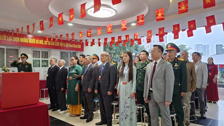 Phường Long Biên rộn ràng ngày hội non sông- Ảnh 7.