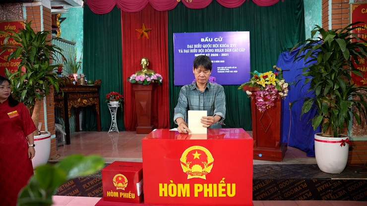 16h56’ ngày 15/3, 100% cử tri Dương Hoà đi bỏ phiếu bầu cử- Ảnh 6.