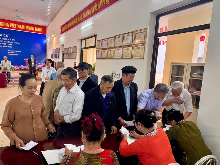 Kim Anh: Rộn ràng không khí bầu cử trong Ngày hội non sông- Ảnh 5.