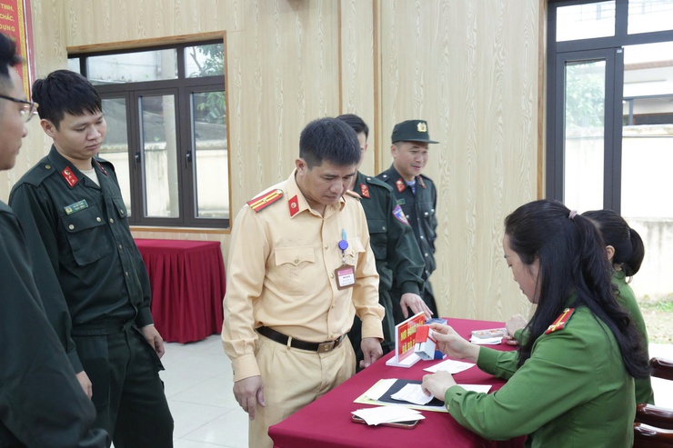 XÃ NỘI BÀI TƯNG BỪNG KHAI MẠC NGÀY HỘI BẦU CỬ- Ảnh 9.