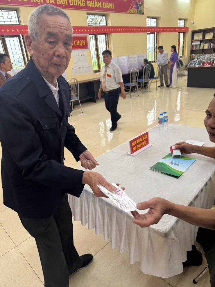 XÃ NỘI BÀI TƯNG BỪNG KHAI MẠC NGÀY HỘI BẦU CỬ- Ảnh 12.