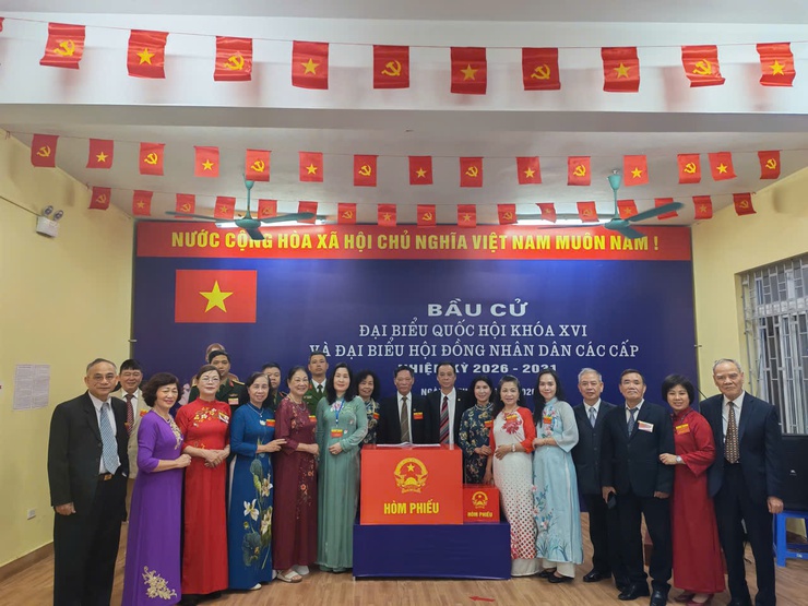 Phường Tây Hồ: Hơn 68.700 cử tri hoàn thành bỏ phiếu- Ảnh 4.