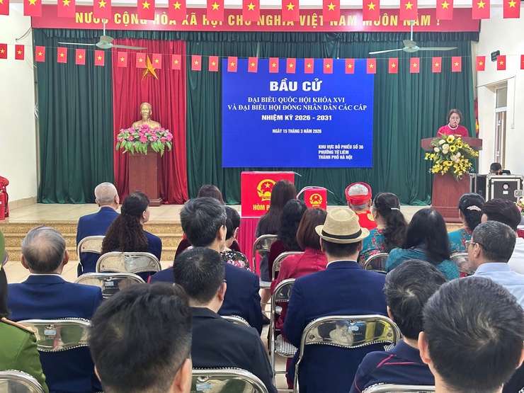 Trực tiếp: Không khí ngày hội toàn dân đi bỏ phiếu tại các điểm bầu cử trên địa bàn phường Từ Liêm- Ảnh 31.