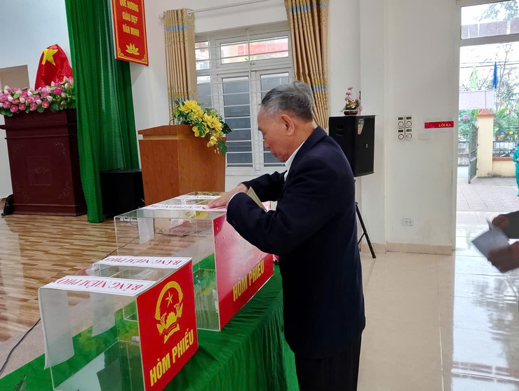 CỬ TRI XÃ ỨNG HÒA PHẤN KHỞI THAM GIA BẦU CỬ- Ảnh 34.